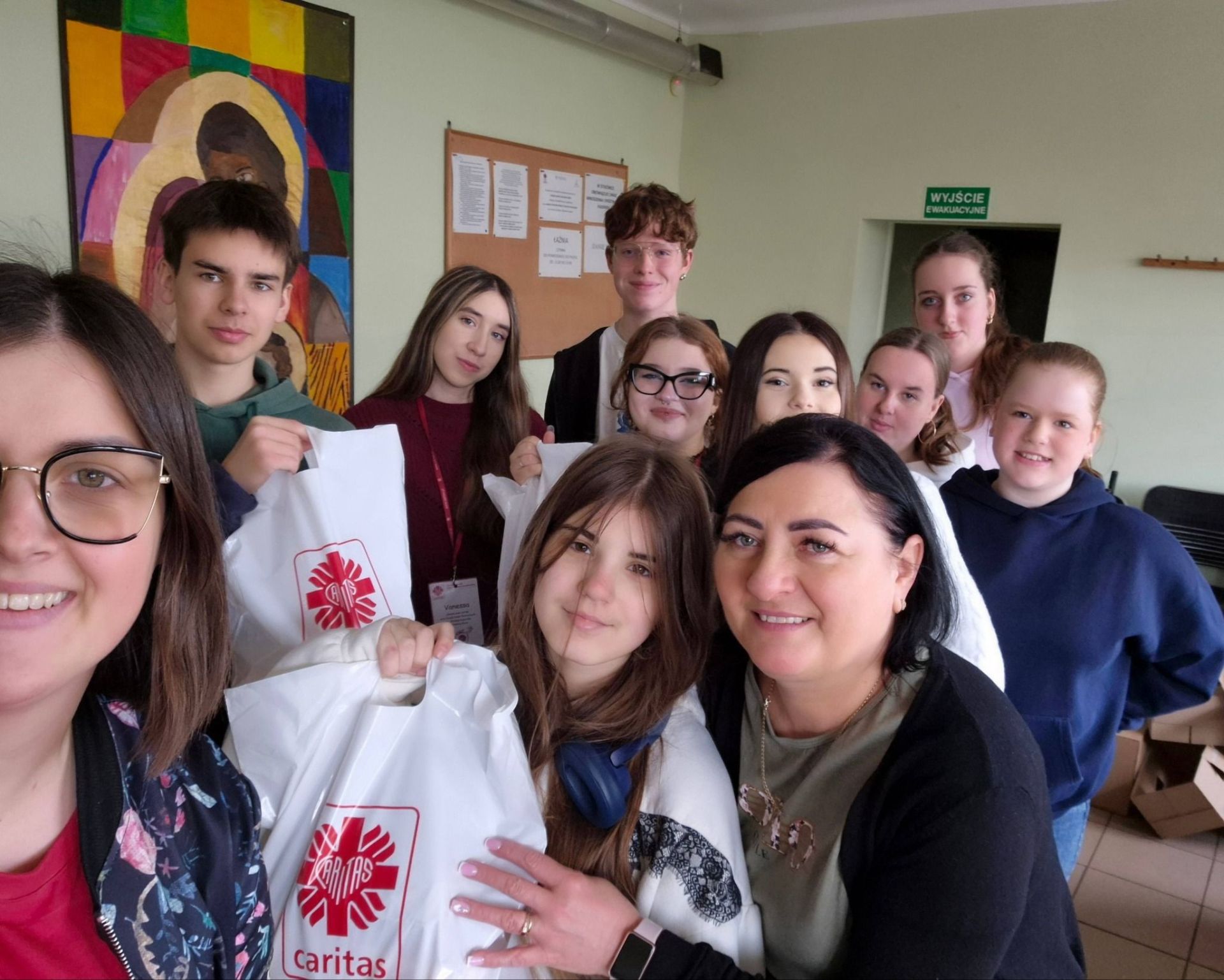 Paczki dla podopiecznych zielonogórskiej stołówki Caritas