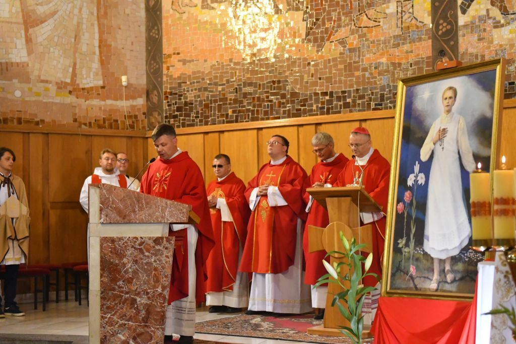 Bp Lityński do KSM: Istotą apostolstwa świeckich jest odważne dawanie świadectwa