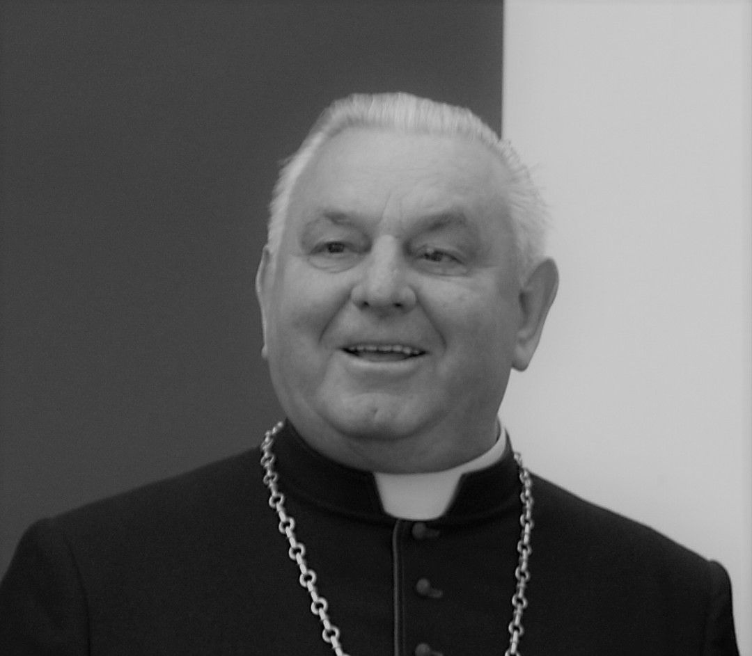 Zmarł śp. ks. infułat Roman Harmaciński