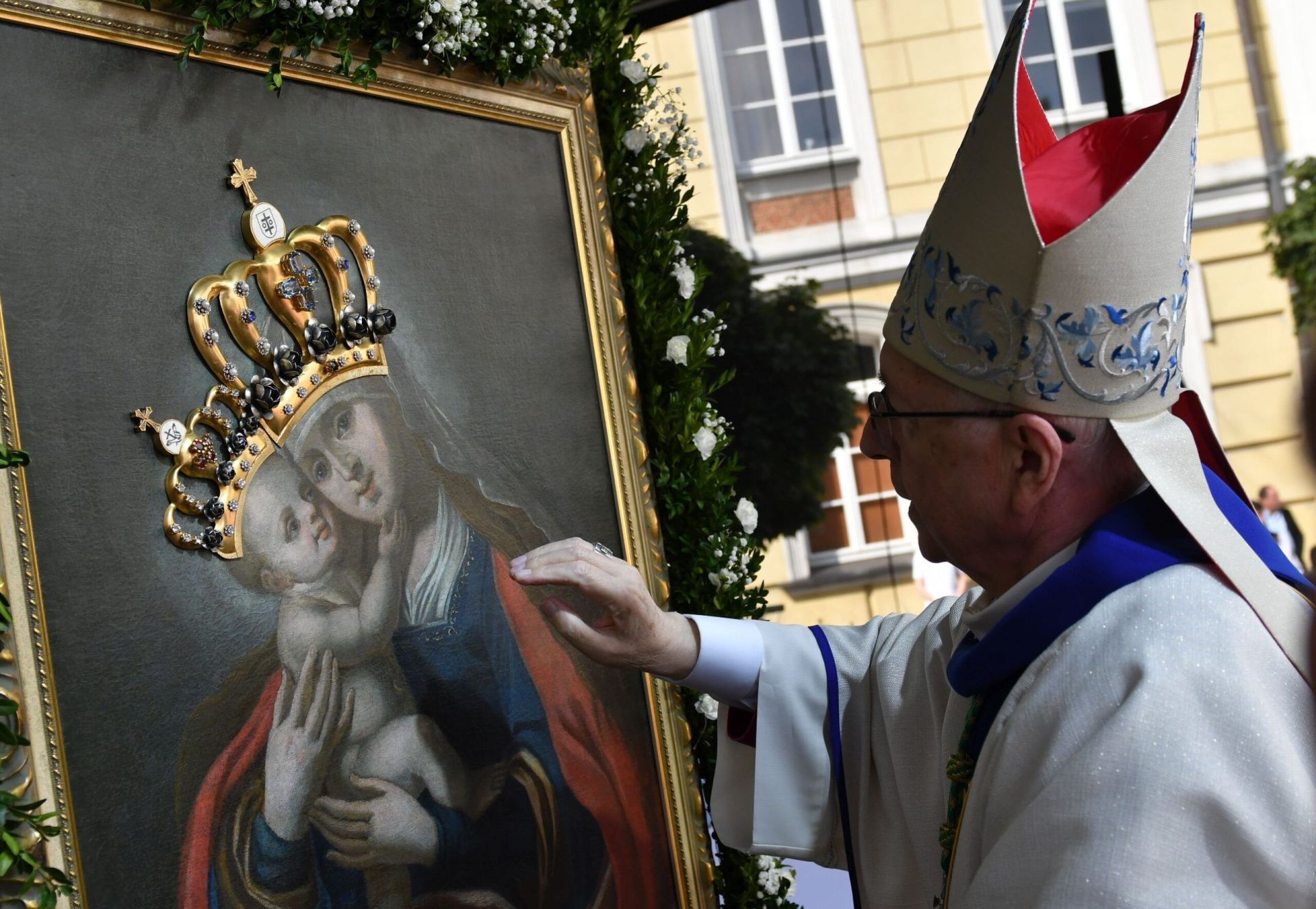 Koronacja obrazu Najświętszej Maryi Panny Matki Bożej Pocieszenia we Wschowie