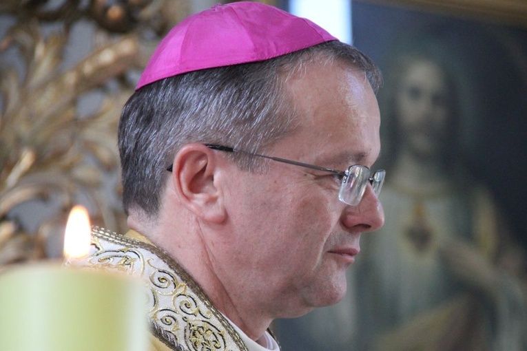 Jutro dzień modlitwy, postu i dzieł miłosierdzia